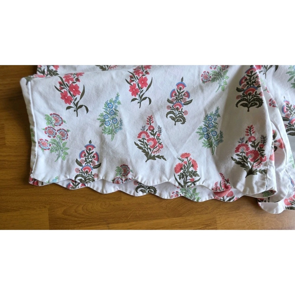 Talbots Womens 20W White Floral Scalloped Hem Shorts Cotton Stretch Pink Blue - Picture 7 of 11